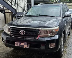 Toyota Land Cruiser 4.5 V8 VXR 2013 Gray
