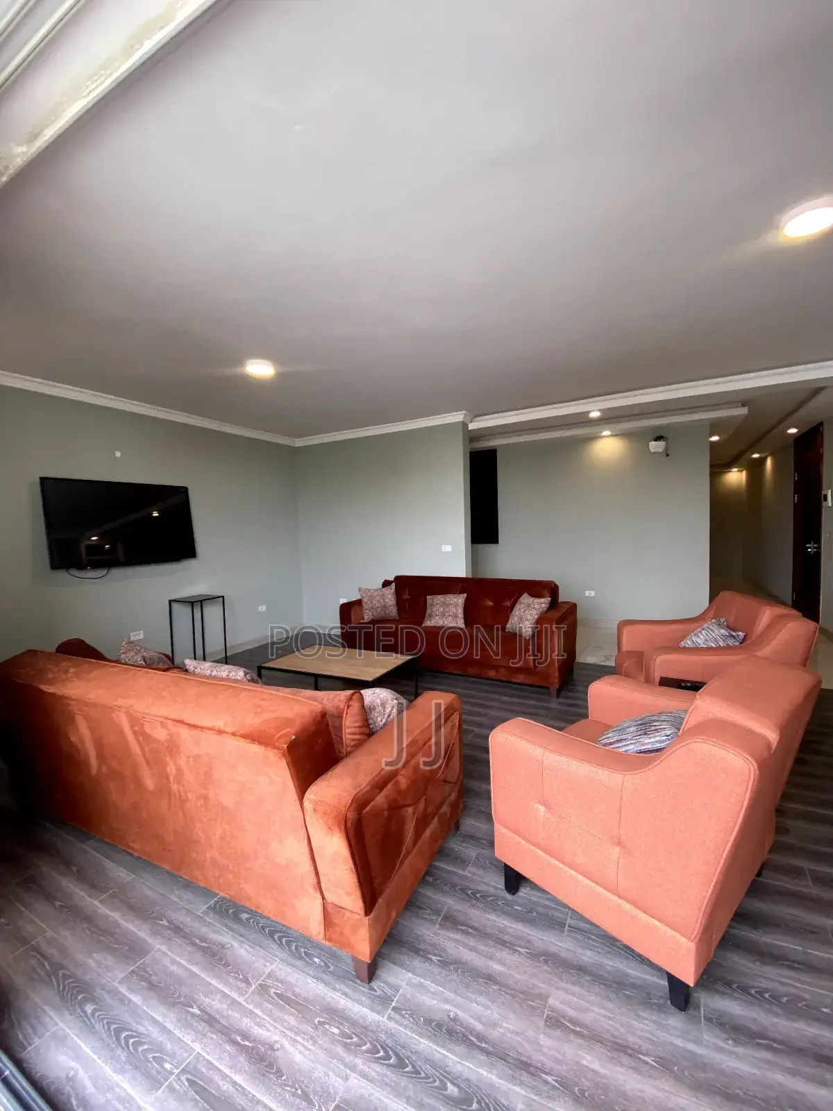 Furnished 2bdrm Apartment in Bole for rent