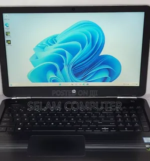 New Laptop HP Pavilion 15 8GB Intel Core I5 SSD 256GB