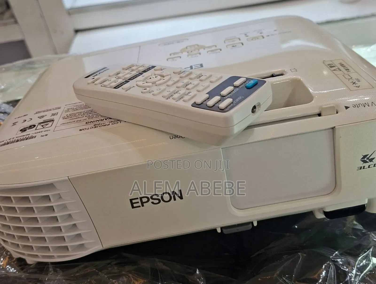 Projector Rpson