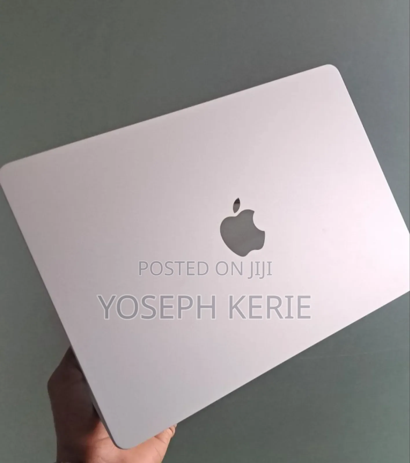 New Laptop Apple MacBook Air 2025 M4 13-inch 16GB Apple M4 SSD 256GB