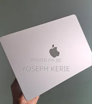 New Laptop Apple MacBook Air 2025 M4 13-inch 16GB Apple M4 SSD 256GB