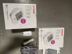 Digital Blood Pressuer Monitor麩質digital Blood Pressuer Monitor Medical