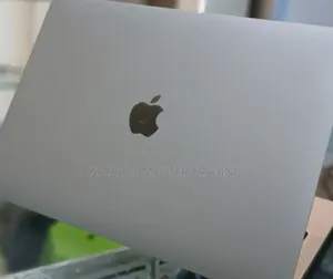 New Laptop Apple MacBook Air 2022 M2 8GB SSD 256GB