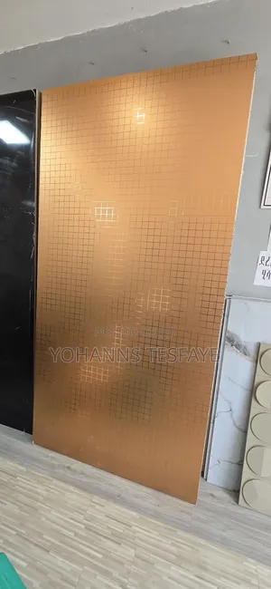 Black Mirror, Water Drop, Good Lamont MDF