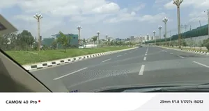 1106 ካሬ ባዶ ቦታ በከዛንቺስ