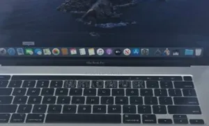 New Laptop Apple MacBook Pro 2019 16GB Intel Core I7 SSD 512GB