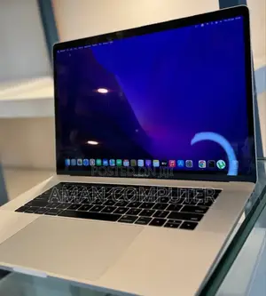 New Laptop Apple MacBook Pro 2016 16GB Intel Core I7 SSD 512GB