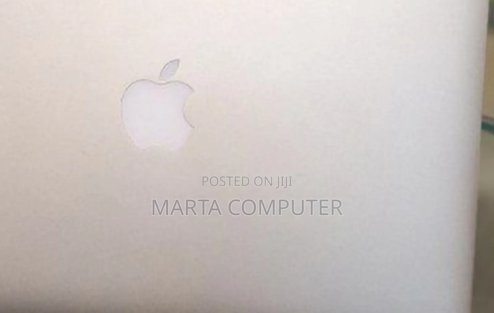 New Laptop Apple MacBook Pro 2017 8GB Intel Core I5 SSD 256GB