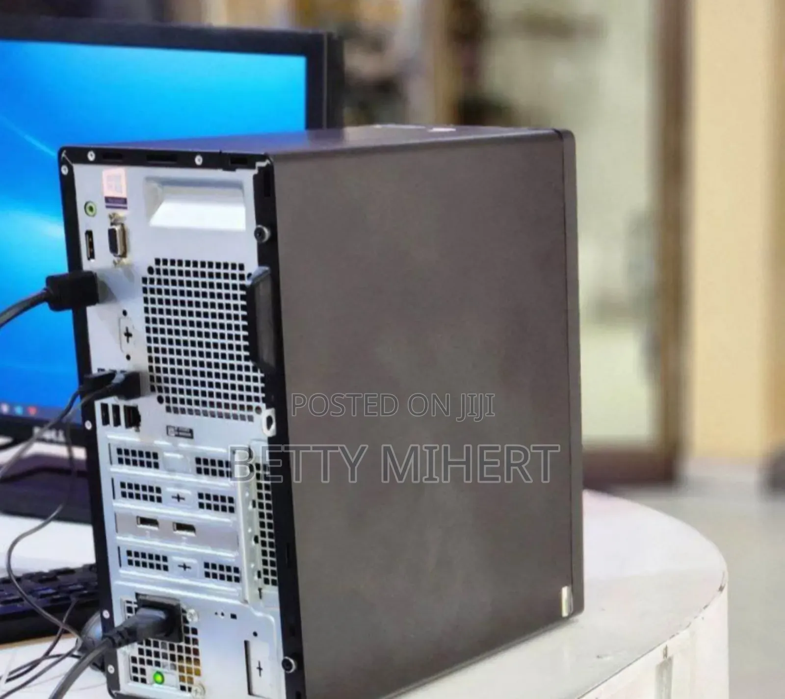 New Desktop Computer Dell OptiPlex 3070 8GB Intel Core I5 HDD 1T