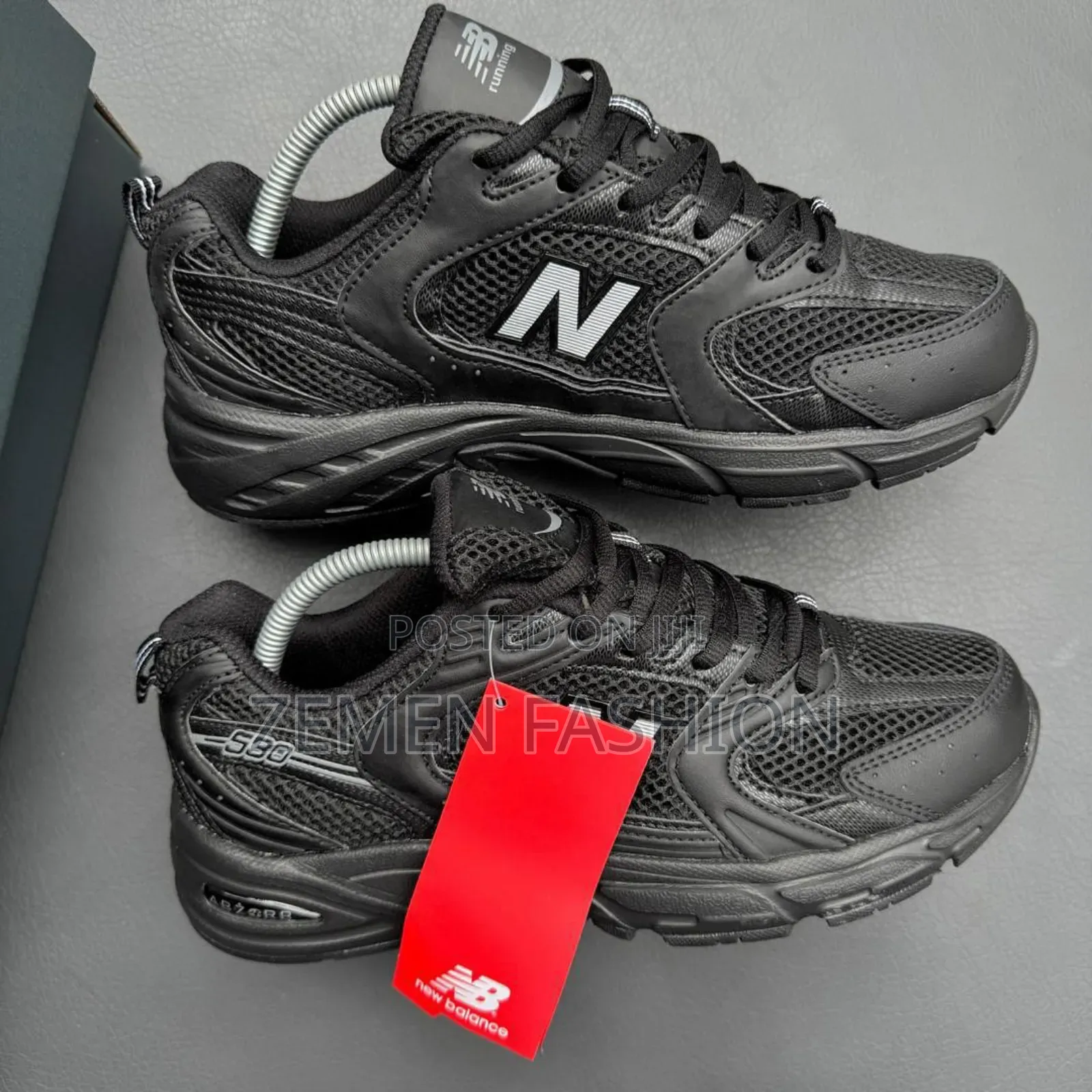 New Balance 530