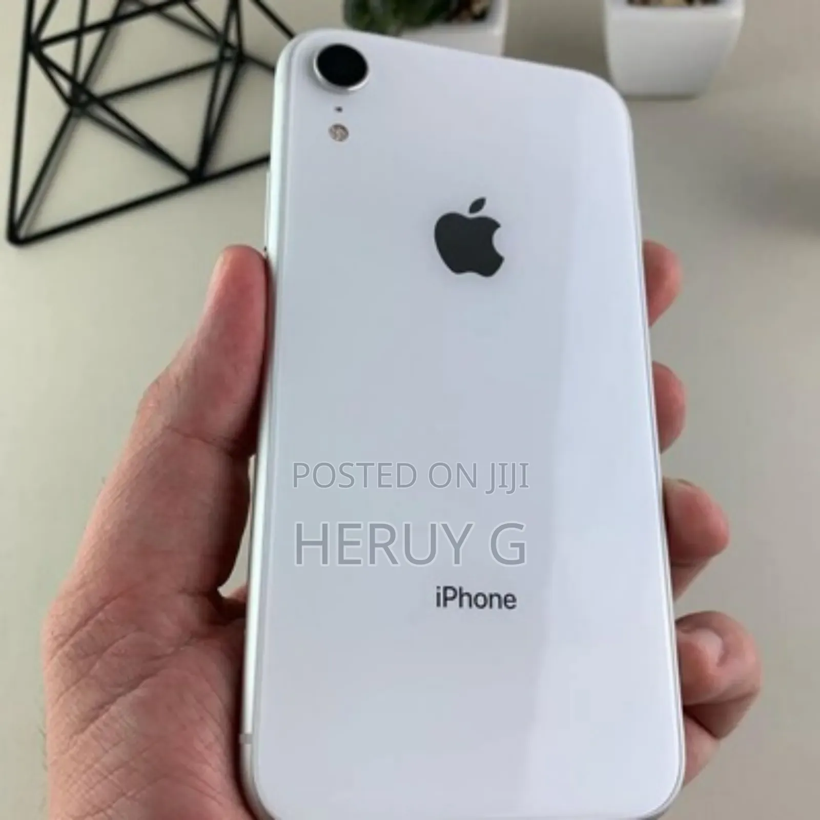New Apple iPhone XR 128 GB White