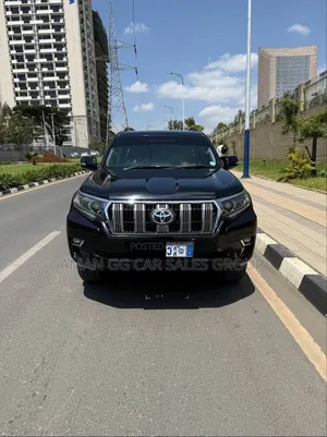 Toyota Land Cruiser 2020 Black