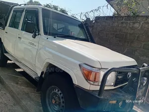 Toyota Land Cruiser 2020 White