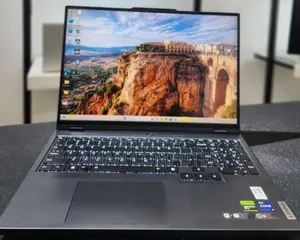 New Laptop Lenovo Legion Y520 32GB Intel Core I9 SSD 1T