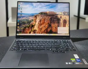 New Laptop Lenovo Legion Y520 32GB Intel Core I9 SSD 1T