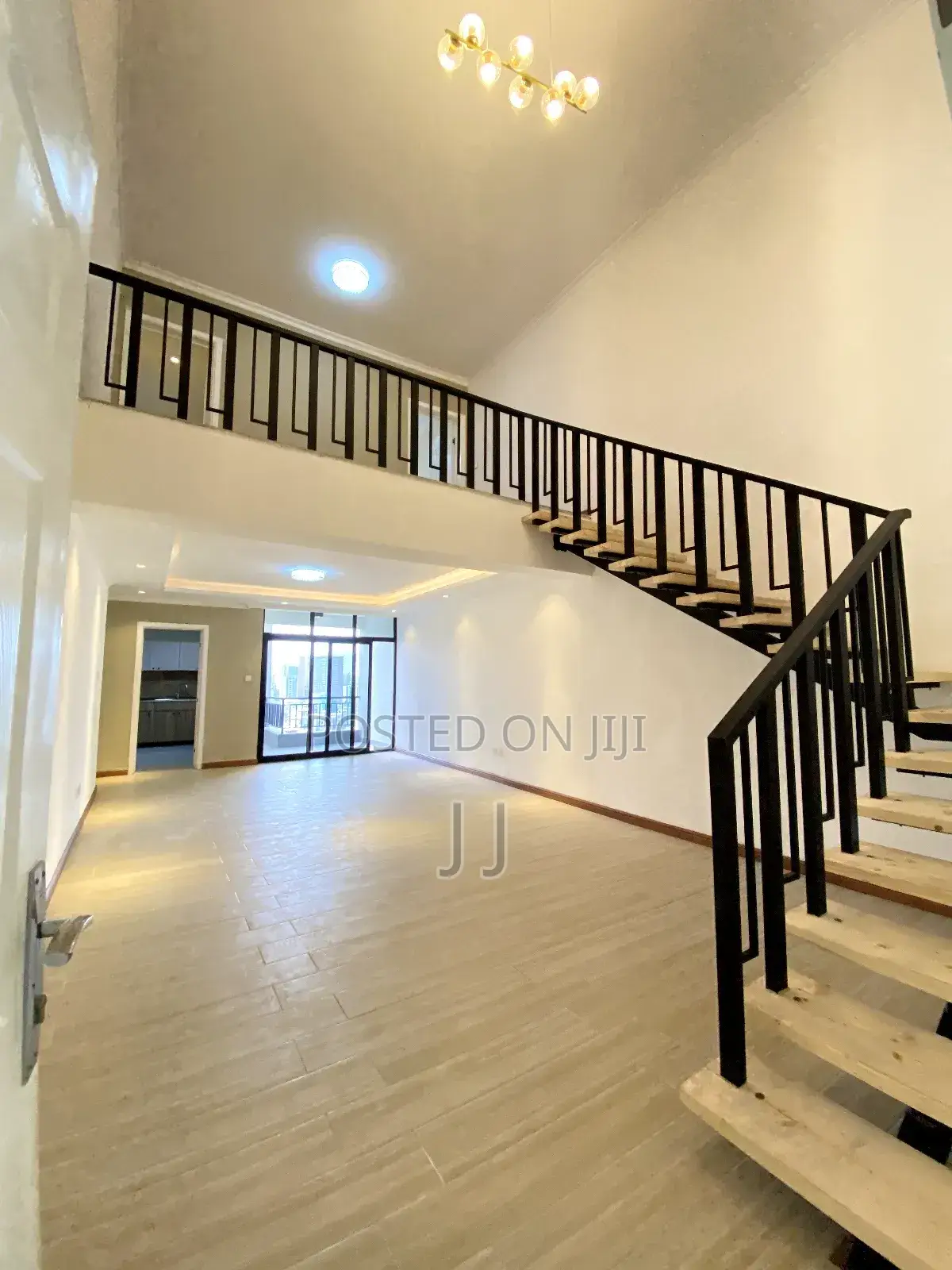 2bdrm Duplex in Kirkos for rent