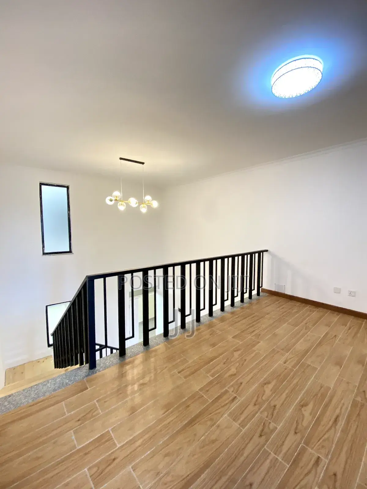 2bdrm Duplex in Kirkos for rent