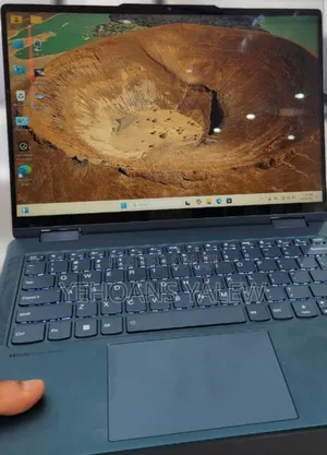 New Laptop Lenovo Yoga 7i 16GB Intel Core Ultra 7 SSD 1T