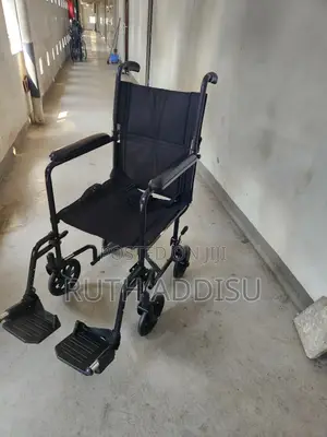 Drive Medical Four Wheel Drive Wheelchair較少wheelchair惸不wheelchair New