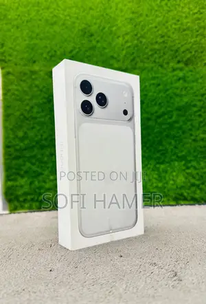 New Apple iPhone 17 Pro Max 256 GB Silver