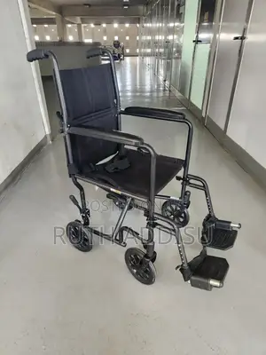 Small Wheels Foldable Wheelchair