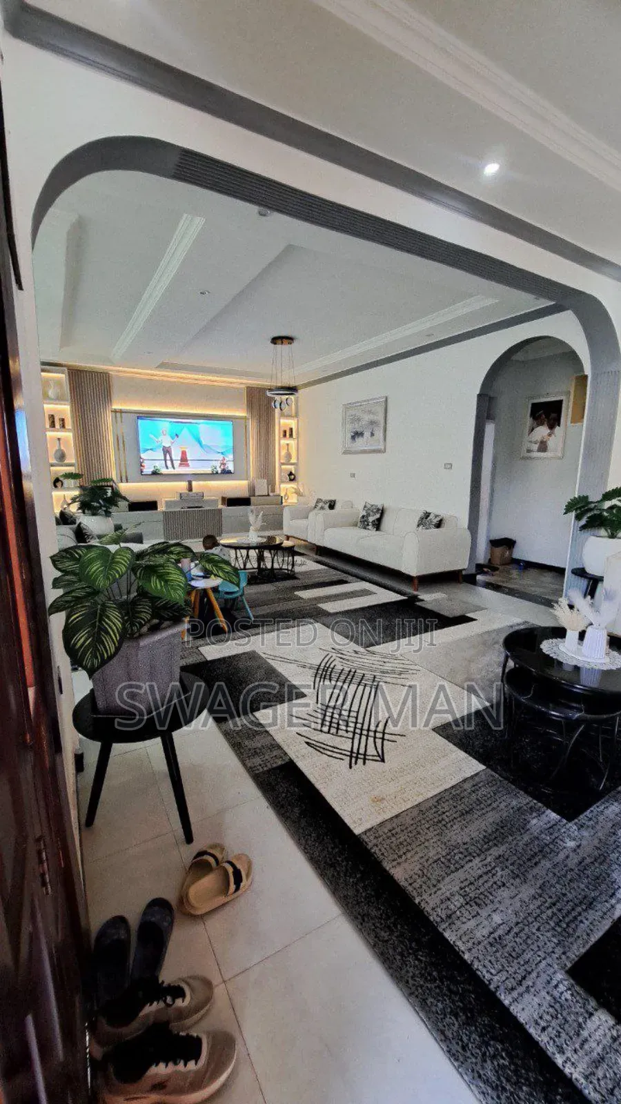 Furnished 6bdrm Villa in Tafo Sheger, Yeka for sale