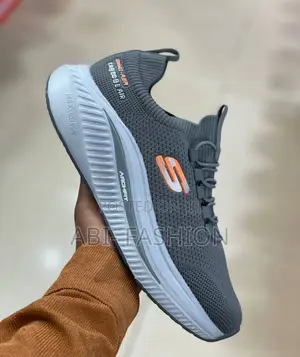 Skechers Max Cushioning Gray