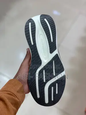 Skechers Arch Fit Master Quality
