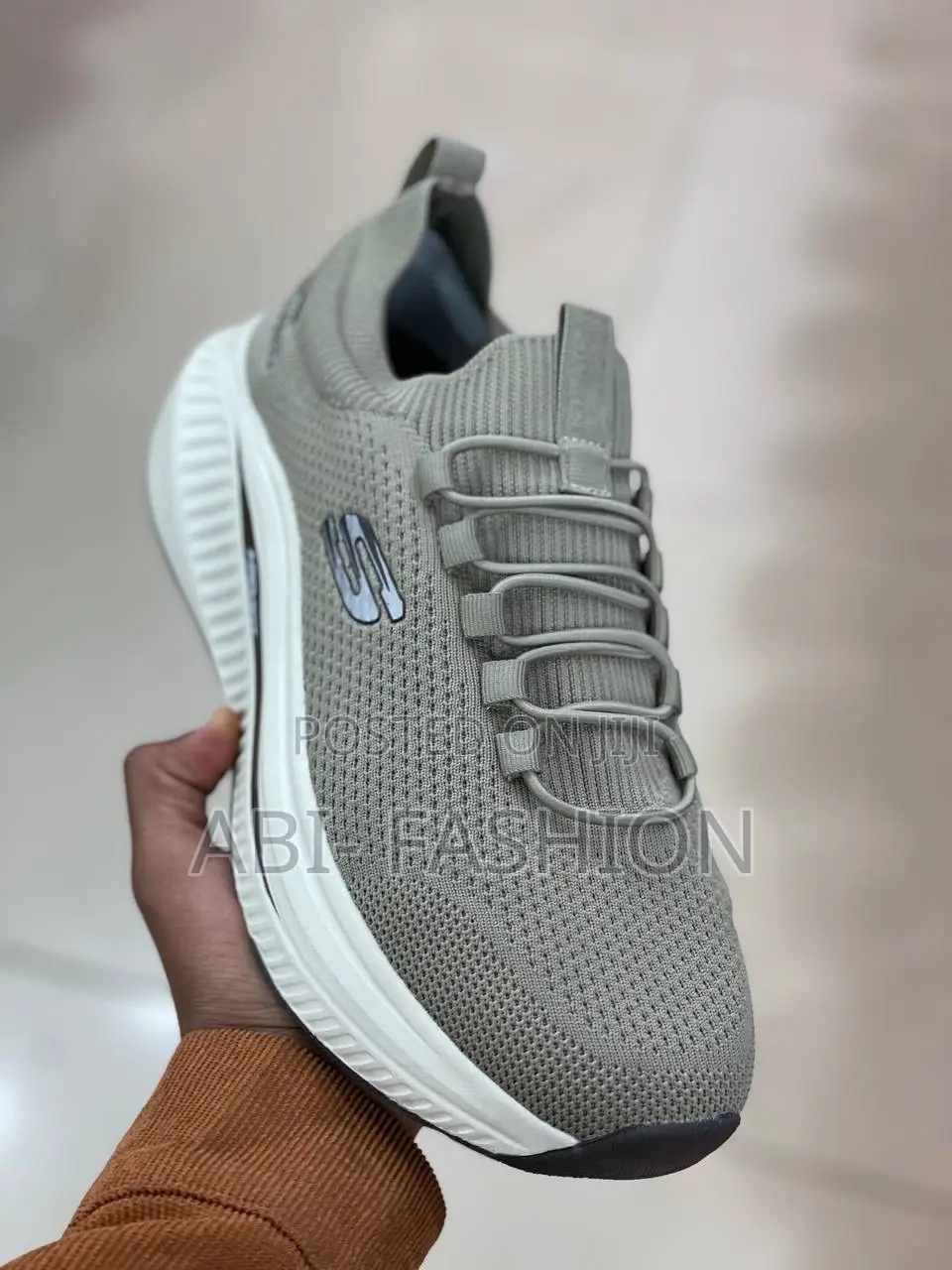 Skechers Arch Fit Master Quality