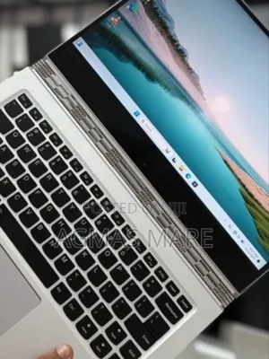 New Laptop Lenovo Yoga 910 8GB Intel Core I7 SSD 512GB