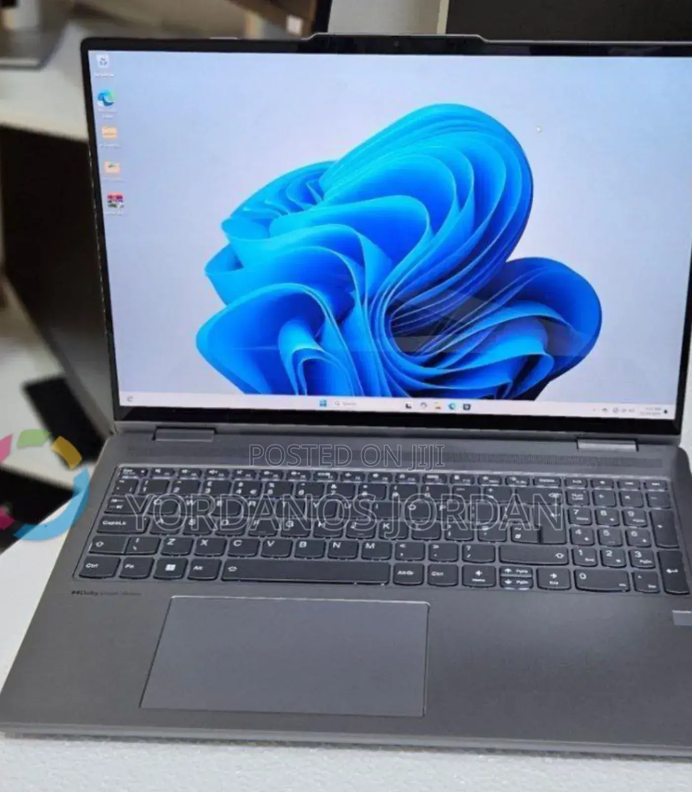 New Laptop Lenovo Yoga 7i 16GB Intel Core I7 SSD 512GB