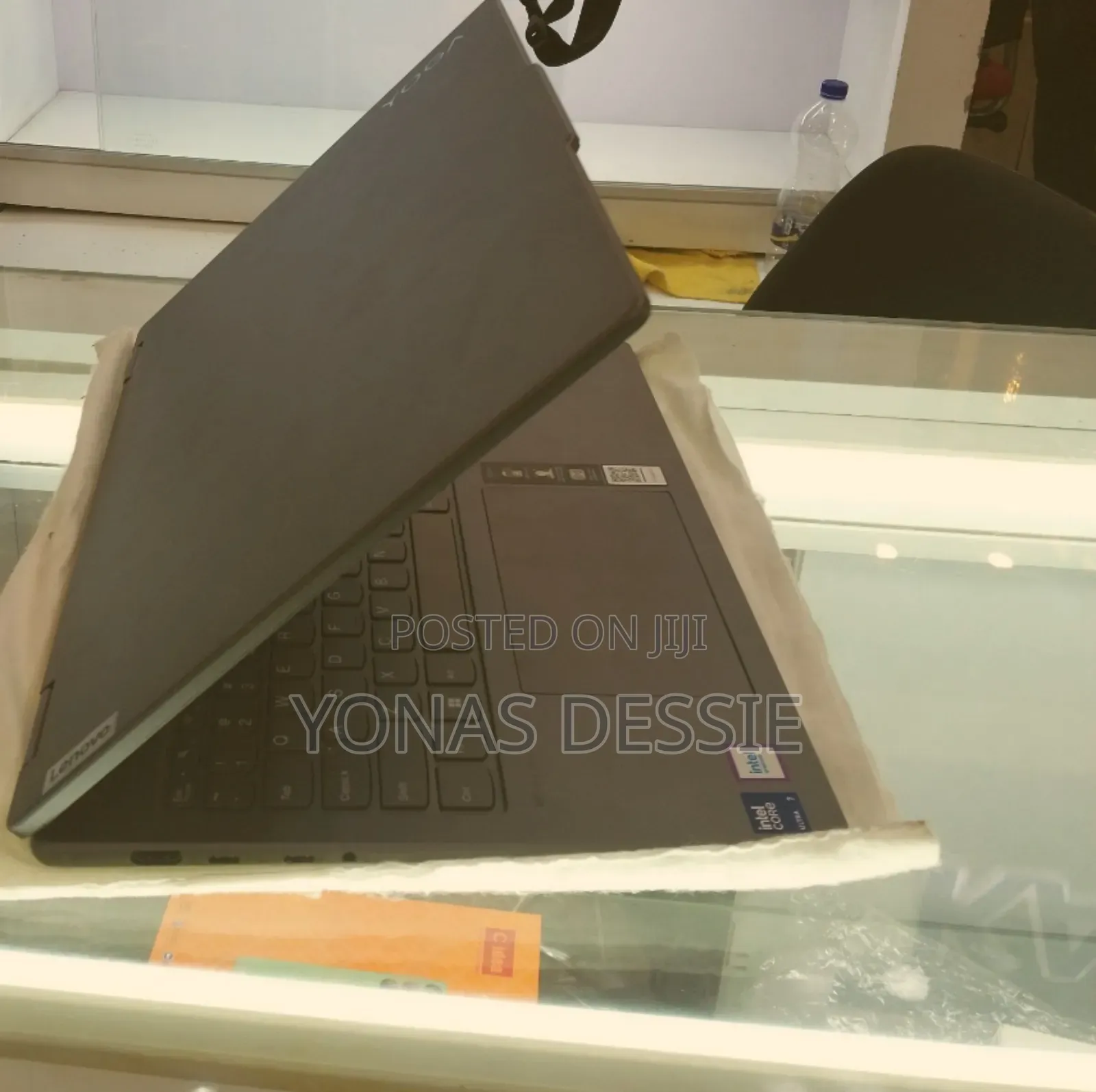 New Laptop Lenovo Yoga 7i 16GB Intel Core Ultra 7 SSD 1T