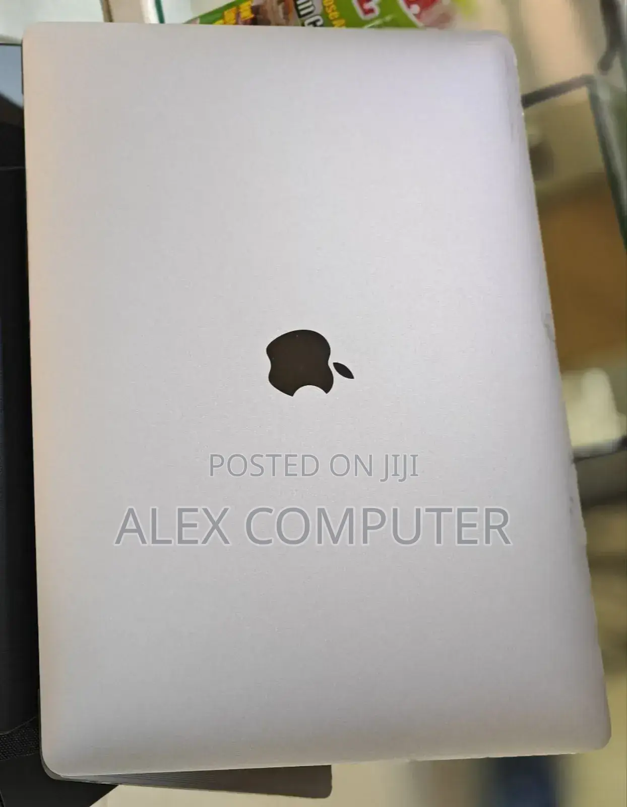 New Laptop Apple MacBook Pro 2019 32GB Intel Core I9 SSD 512GB