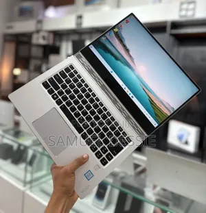New Laptop Lenovo Yoga 910 8GB Intel Core I7 SSD 512GB