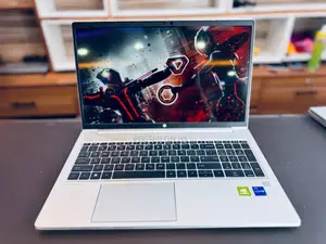 New Laptop HP ProBook 450 G9 16GB Intel Core I7 SSD 512GB