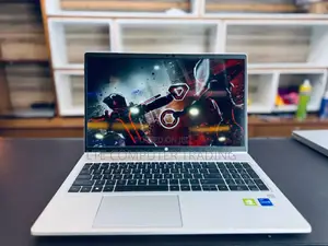 New Laptop HP ProBook 450 G9 16GB Intel Core I7 SSD 512GB