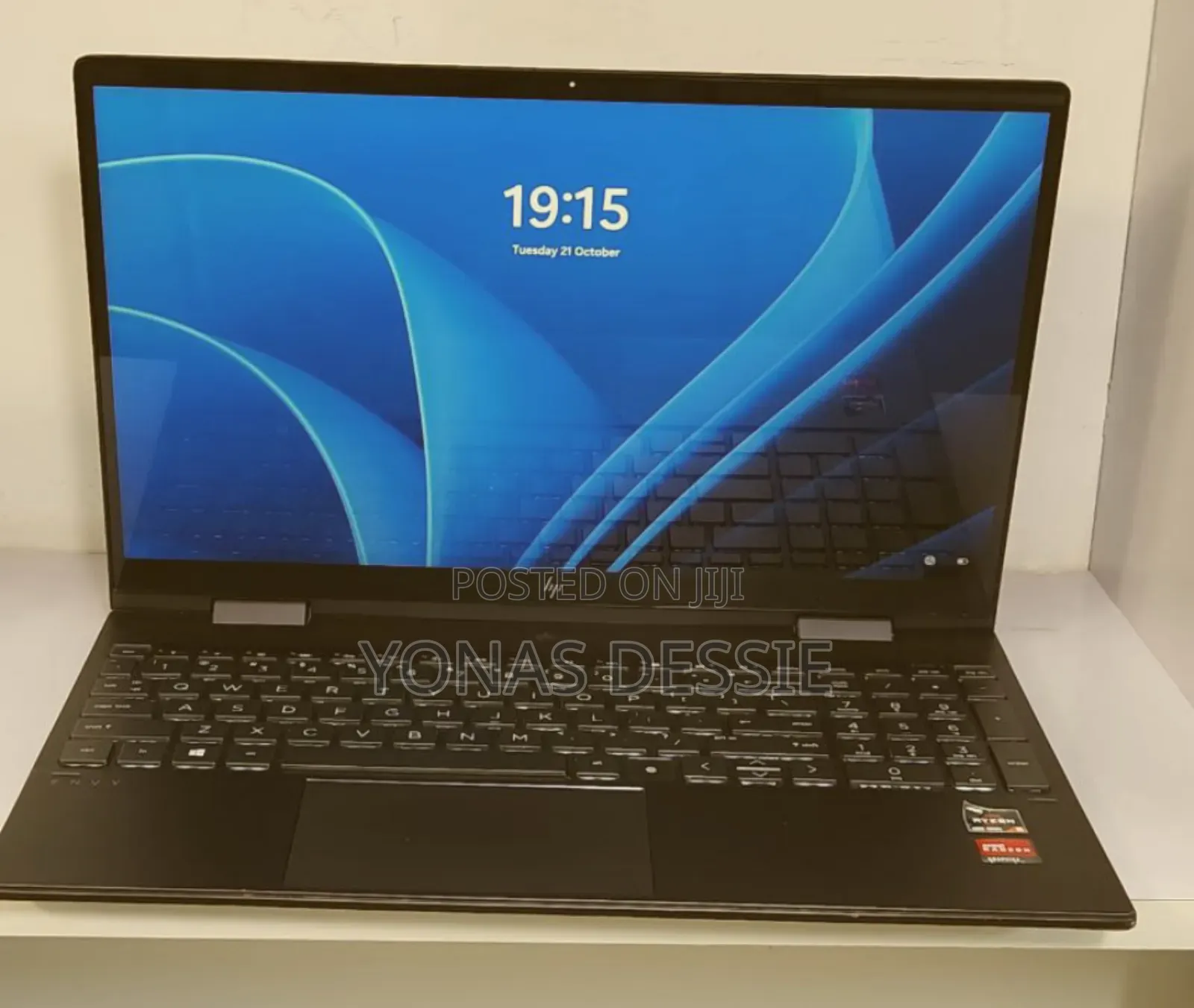 Laptop HP Envy x360 8GB AMD Ryzen 5 SSD 256GB