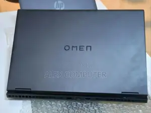 New Laptop HP Omen 15 16GB Intel Core i9 SSD 1T