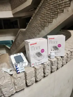 Digital Model Ye660d Blood Pressure Monitor較為medical Blood Pressure