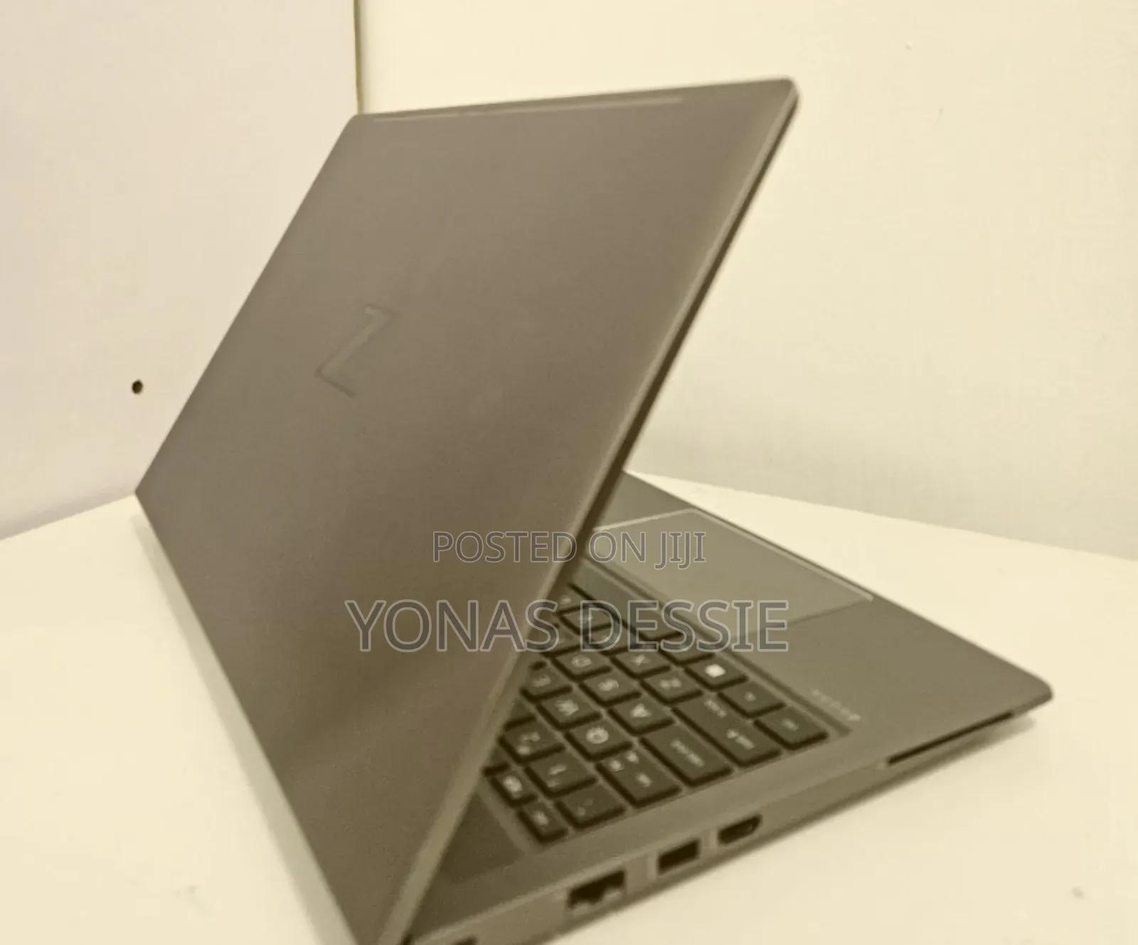 New Laptop HP ZBook Power G9 i7 32GB Intel Core i7 SSD 1T