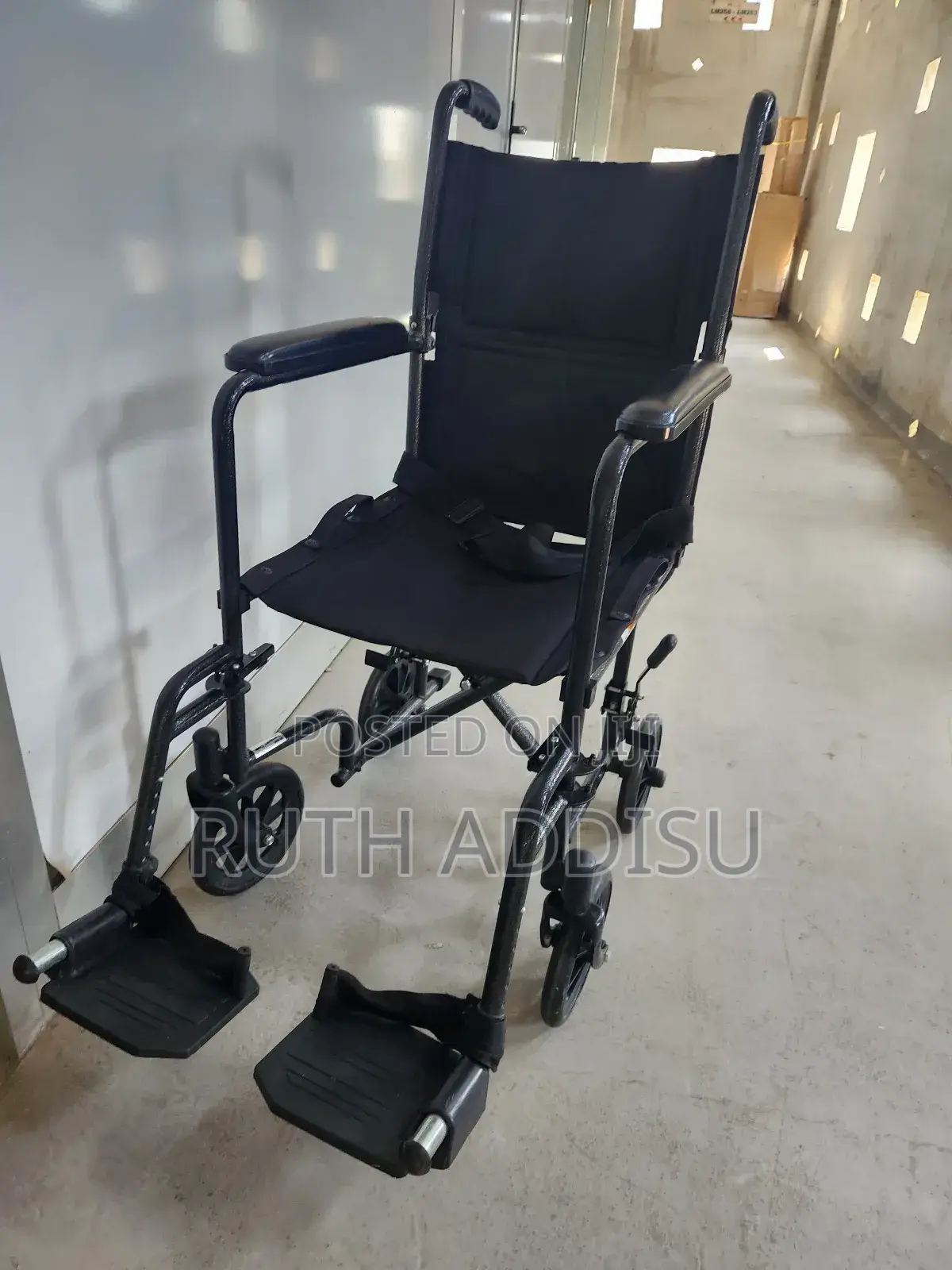 Belted Medical Wheelchair腕表wheelchair使得wheelchair俠客wheelchair Medical