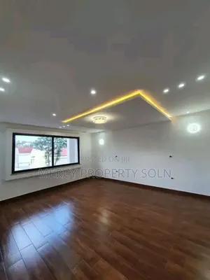 Furnished 8bdrm House in Bole for sale