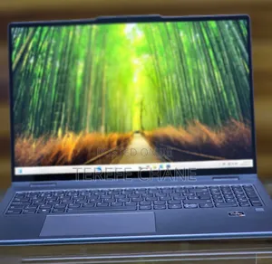 New Laptop Lenovo Yoga 7i 32GB Intel Core I7 SSD 512GB
