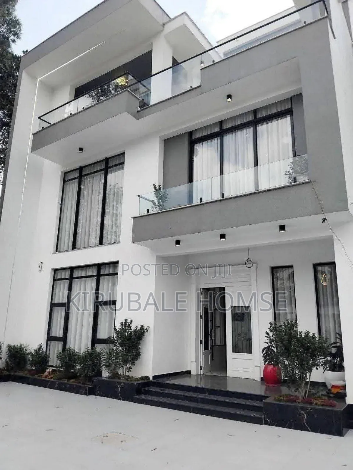 6bdrm Villa in Bola Skilaite, Bole for rent