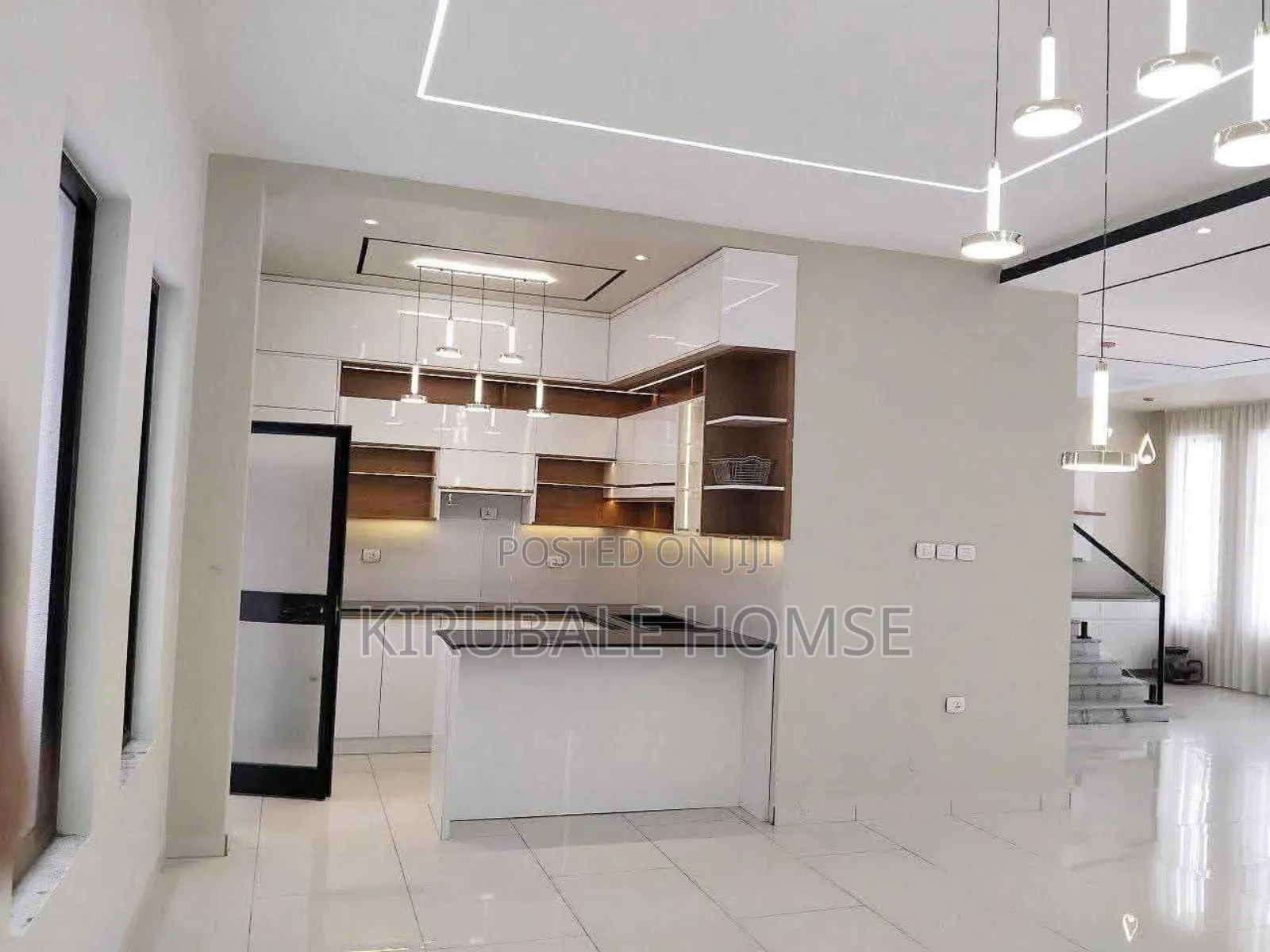 6bdrm Villa in Bola Skilaite, Bole for rent