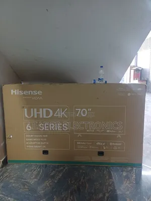The Tv That Turns Your Home Into a Cinema  | Hisense 70'' Smart Tv