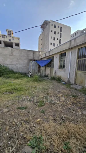 2bdrm House in ሀያት, Bole for sale