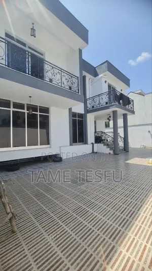 Furnished 6bdrm House in ሀያት ኮፓዉንድ, Bole for sale