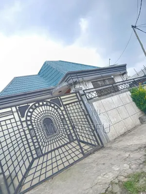 Furnished 3bdrm House in ጎሮ, Bole for sale